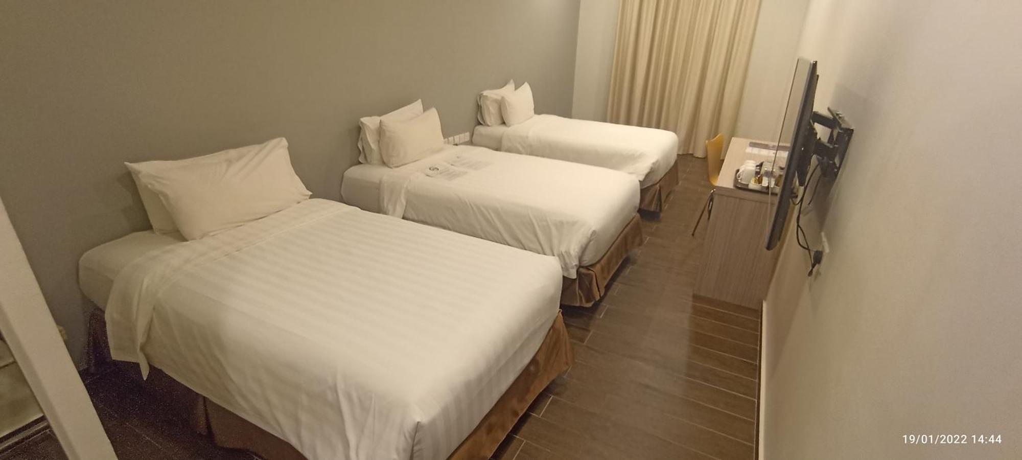The Klagan Hotel Kota Kinabalu Bagian luar foto